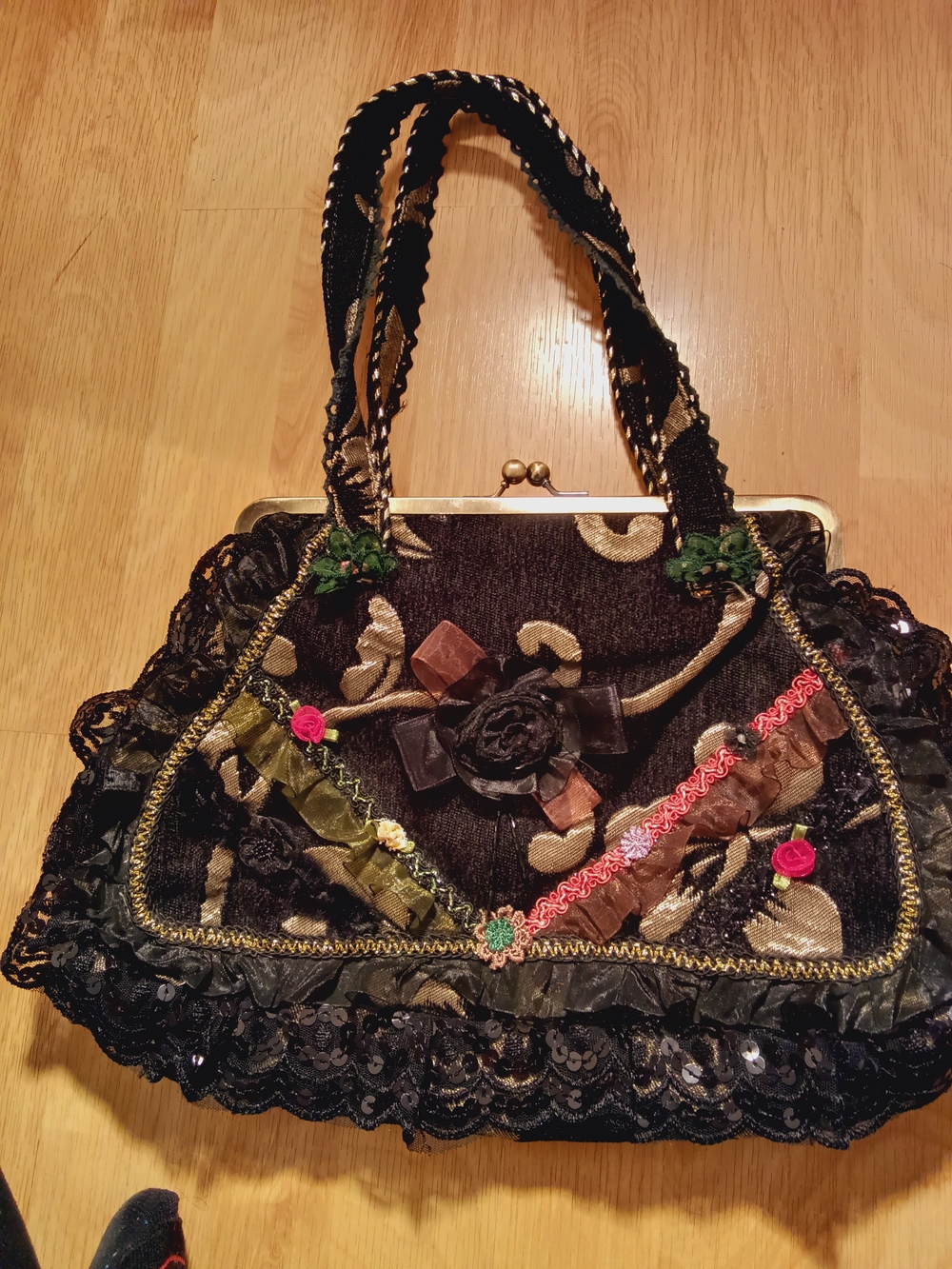 Vintage Chiflower  Lace Tapestry Ribbon Metal Frame Bag Boho Cottagecore  Purse - Picture 2 of 16